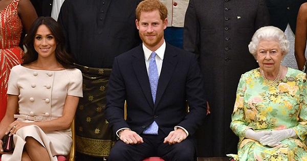 Harry - Meghan dậy sóng dư luận khi tiết lộ điểm không hài lòng về Nữ hoàng Anh