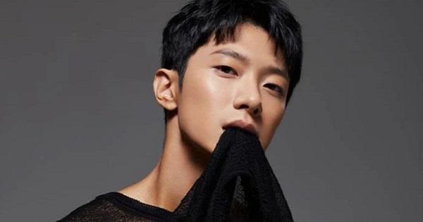 Giảm 13 kg, Minhwan (F.T. Island) trở thành bố bỉm sữa hot nhất xứ Hàn