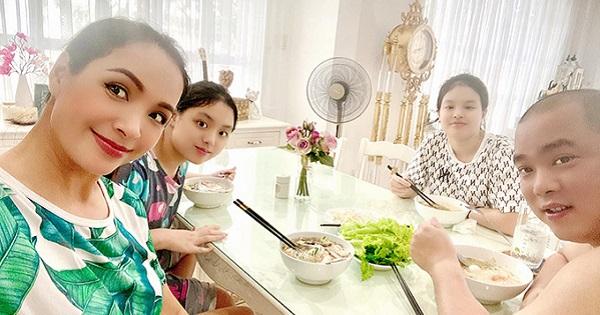 Sau Lương Bằng Quang, nhà Thúy Hạnh đã rời Phú Quốc sau 100 ngày mắc kẹt