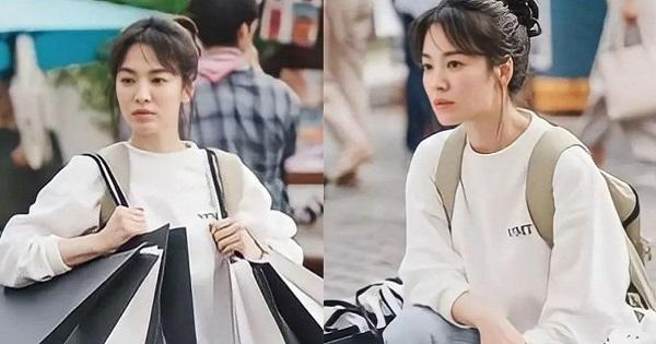 Song Hye Kyo tay xách nách mang, ngồi ngoài đường vẫn đẹp xuất thần