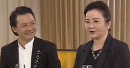 Choáng với loạt quy tắc khó nhằn trong "lớp học" thanh lịch của mẹ vợ Phan Thành