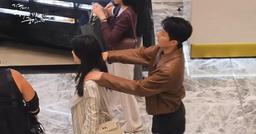 Jang Ki Yong quỳ gối đọc kịch bản bên Song Hye Kyo, tiện tay mát-xa lưng cho đàn chị ở hậu trường