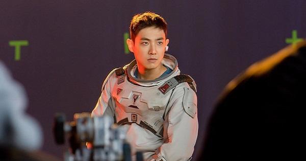 Nhan sắc "cực phẩm" của nam thần "lấn át" Gong Yoo ở phim mới