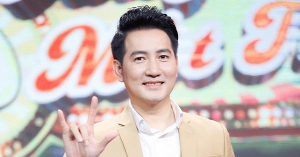 Nguyễn Phi Hùng vốn là diễn viên múa ballet, trở thành ca sĩ nhờ đi hát karaoke