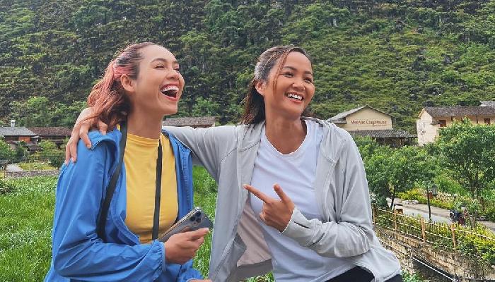 H'Hen Niê rủ rê Hoàng My “phượt" Tây Bắc, tiết lộ mối quan hệ chị em đặc biệt
