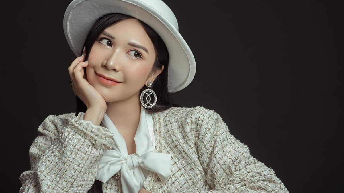 Thanh Bi: Tôi mù quáng trong phim nhưng ngoài đời vẫn ế vì quá khó yêu