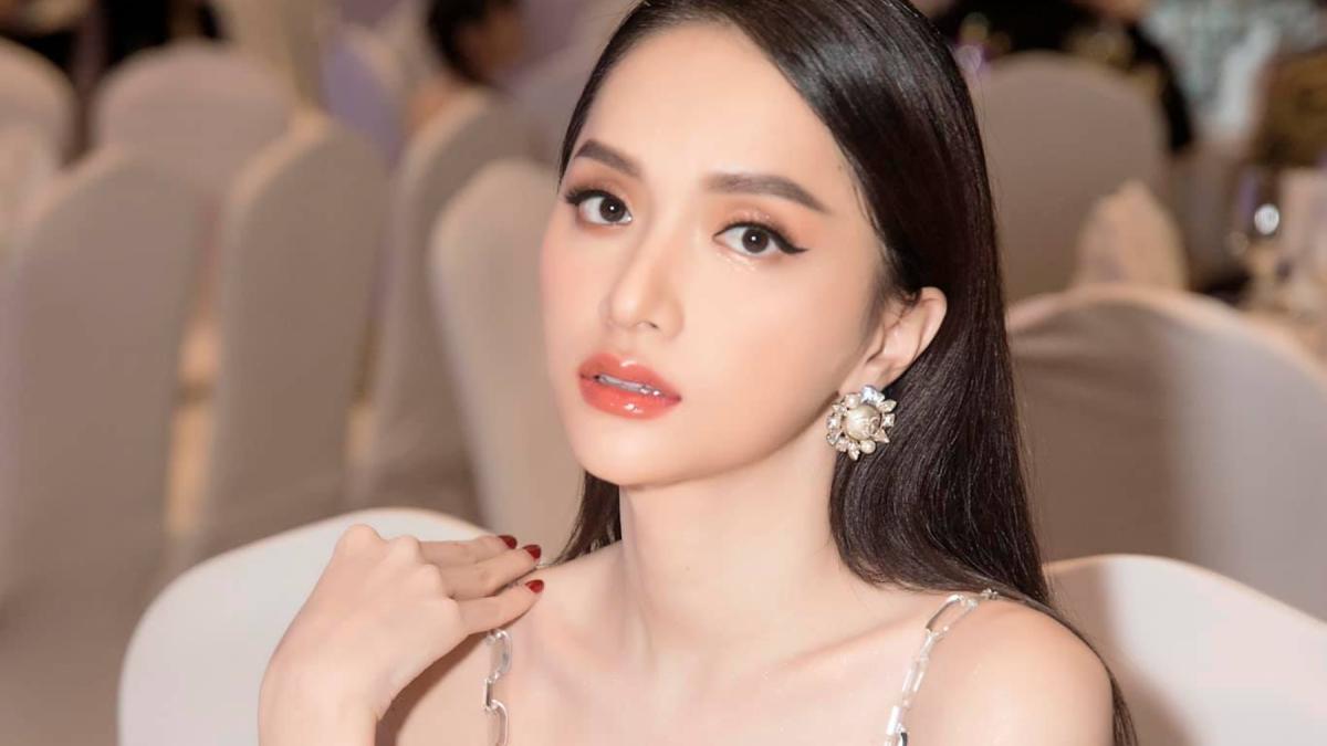 Rộ tin hoa hậu Hương Giang tham dự LHP Cannes 2022, thậm chí còn đi thảm đỏ?