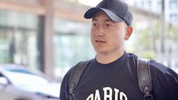 Đặng Văn Lâm rạng rỡ hội quân với tuyển Việt Nam: “Tôi hạnh phúc vì lại được nghe tiếng Việt”