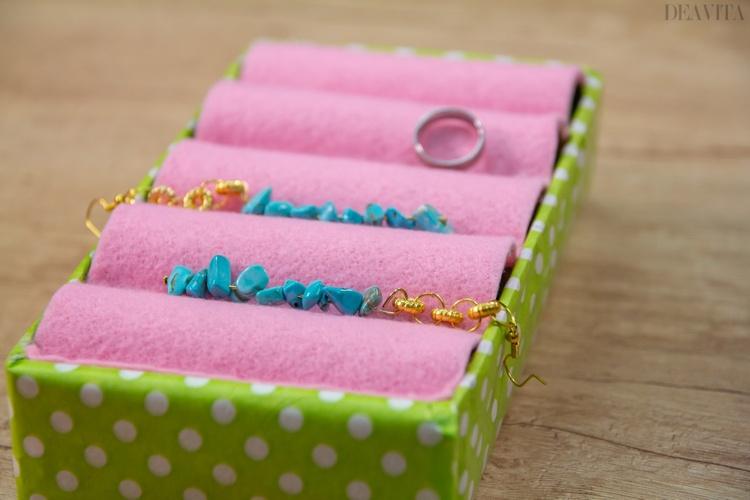 Hướng dẫn làm hộp đựng đồ trang sức để lưu trữ phụ kiện gọn gàng, đẹp mắt