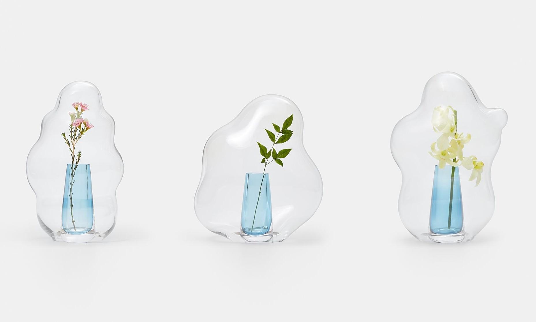 Bubble, đám mây thủy tinh biến bình hoa thành tác phẩm nghệ thuật