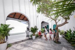 Phú Yên House: Ngôi nhà 420m² được xây cho những đứa con về trải nghiệm ngày Hè ở miền quê yên ả