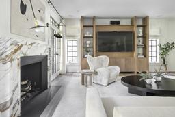 Đá cẩm thạch và những ý tưởng trang trí phòng khách thêm sang trọng