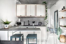 Có gì trong căn hộ studio siêu nhỏ, vỏn vẹn 19m² của cặp vợ chồng son?