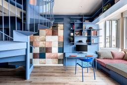 Căn hộ thông tầng 140m² thoáng sáng, chất lừ của anh chàng độc thân khiến bao người mơ ước