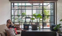 Thăm căn hộ "chất như nước cất" của cô gái mê mệt phong cách châu Phi tự do và phong khoáng