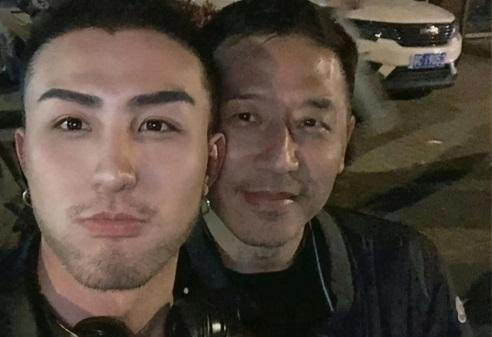 Nghi vấn Đường Hạc Đức có bạn trai mới sau 17 năm Trương Quốc Vinh qua đời