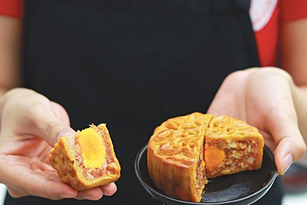 Bỏ túi 6 nguyên tắc "đánh bay" lo lắng tăng cân mùa Trung thu