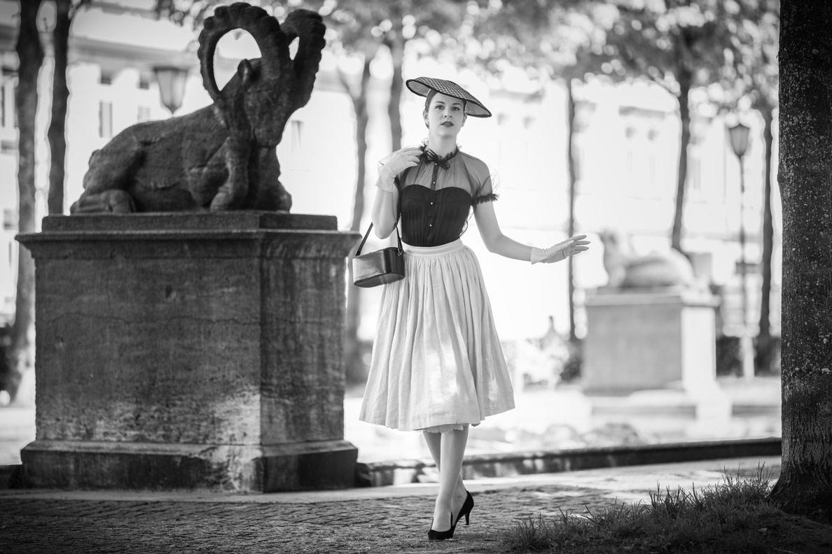 Đồ công sở: Sự nhàm chán hay một cuộc cách mạng thời trang của phụ nữ?