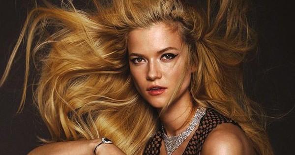 Kasia Struss: Cô siêu mẫu có thân hình rực lửa và một trái tim ấm áp