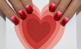 Cách vẽ mẫu móng tay hình trái tim ngọt ngào cho ngày Valentine