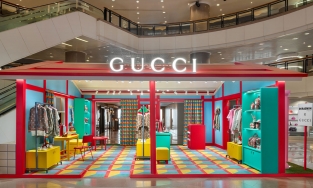 'Check in' với mèo máy Doreamon tại các cửa hàng Gucci trên toàn thế giới
