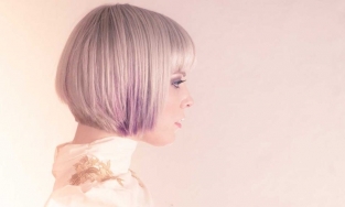 Sắc tím vẫn chưa hết cơn sốt, tóc tím là xu hướng của năm 2021