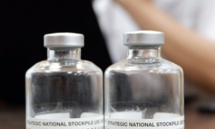 Việt Nam nhận 10 liều thuốc kháng độc botulinum do WHO tài trợ