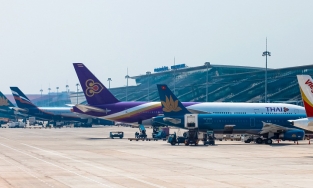 Chuyến bay quốc tế đầu tiên được nối lại vào 23h45 ngày 18/9