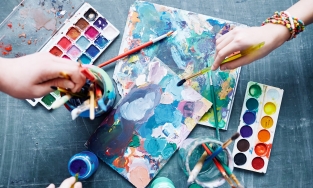 Sử dụng nghệ thuật để trị liệu tâm lý