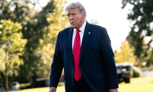 Donald Trump từ chối cam kết chuyển giao quyền lực hòa bình nếu thất cử