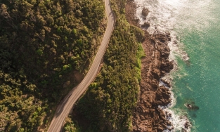 Ngắm những cung đường cao tốc đẹp nhất thế giới