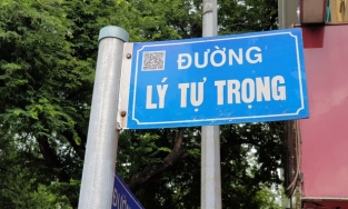 TP.HCM: Gắn mã QR code lên bảng tên đường để làm gì?