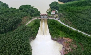 Hà Tĩnh: 3 kịch bản xả lũ ứng phó bão Molave của Hồ Kẻ Gỗ