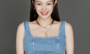 Nét tươi tắn của mẹ bầu Minh Hằng trước Khi 'vỡ chum'