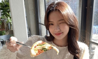 6 thực phẩm là “kẻ thù” của làn da đẹp nhưng phụ nữ càng trẻ tuổi càng mê