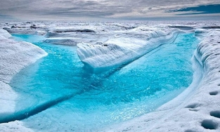 Bắc Cực hay Nam Cực lạnh hơn?