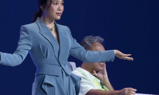 Mỹ Tâm biến hóa phong cách trên ghế 'nóng' Vietnam Idol