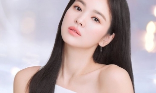 5 kiểu tóc tối màu sang trọng mà vẫn trẻ trung của Song Hye Kyo