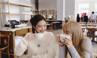 Lisa có thật sự bất mãn với Jennie?