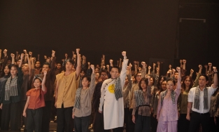 Dàn sao 'Đất rừng phương Nam' cùng hát nhạc phim