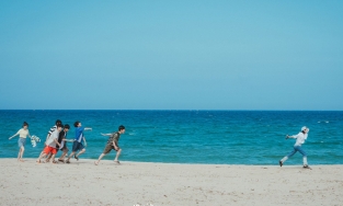 Nhìn lại 5 câu chuyện thanh xuân chữa lành nhất của phim hàn 'Dưa hấu lấp lánh'