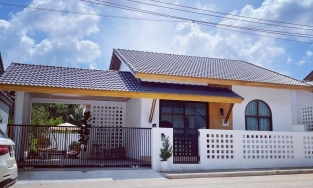 Nhà cấp 4 mái chồng kiểu Nhật đơn giản mà có tính ứng dụng cực cao cho cuộc sống hiện đại