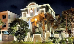 Làm dâu hào môn, 4 sao nữ này đang sống như bà hoàng ở những dinh thự triệu đô