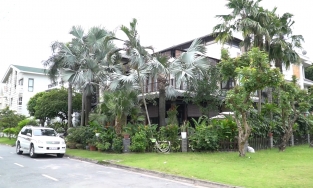 Cơ ngơi khủng của Hà Kiều Anh: Biệt thự 400 tỷ chuẩn 'vua chúa', penthouse 500m² cực lộng lẫy