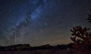 Người dân TP.HCM đón cực đỉnh mưa sao băng tối 21/10