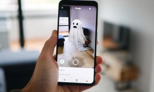 Trợ lý ảo của Google kể chuyện ma