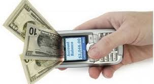 Cụ bà bị người giả danh công an lừa tiền mất 600 triệu qua điện thoại