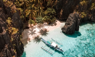 4 bãi biển tuyệt đẹp của Philippines được du khách tặng cơn mưa lời khen