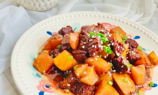 Công thức làm thịt bò kho khoai tây đậm vị ngon cơm