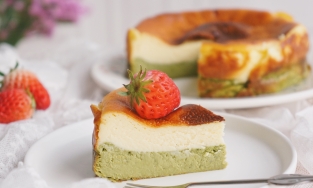 Công thức làm bánh phô mai cháy 2 vị béo mềm, ăn một lần là muốn ăn mãi